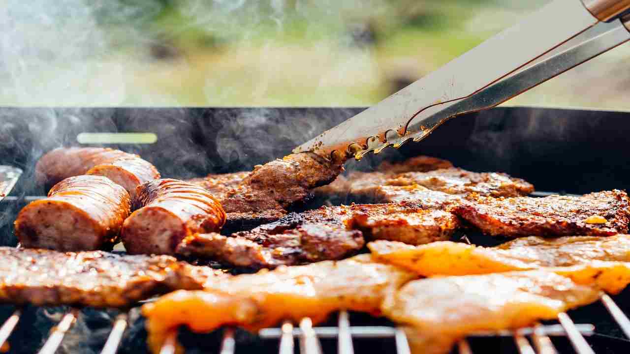 Carne alla brace 5 trucchetti per cuocerla perfettamente