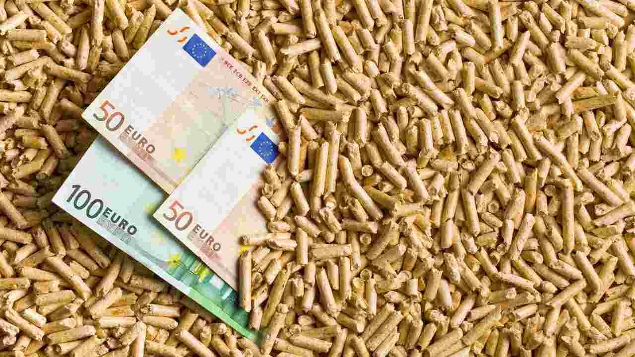 Pellet prezzi alle stelle, quale comprare per risparmiare un sacco di euro