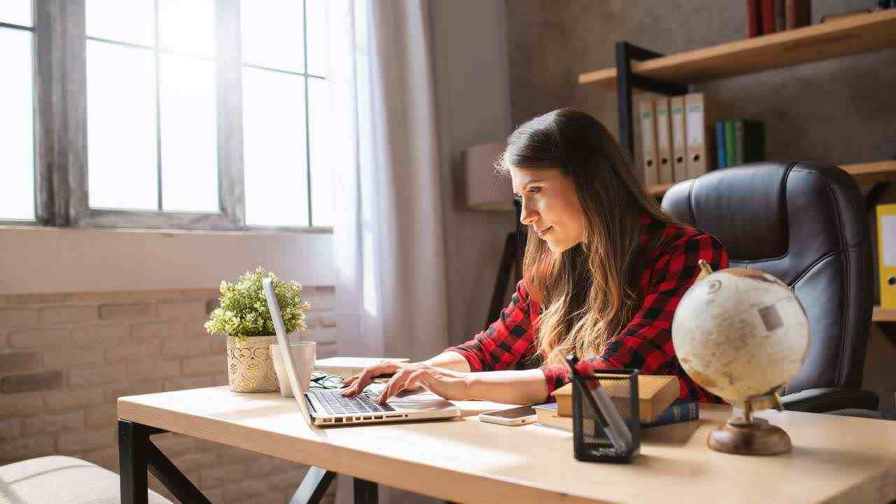 Smartworking super proroga per molte persone, ecco fino a quando