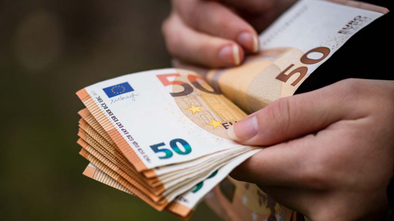 Assegno unico, chi dovrà restituirlo, non sono mica pochi 210 euro